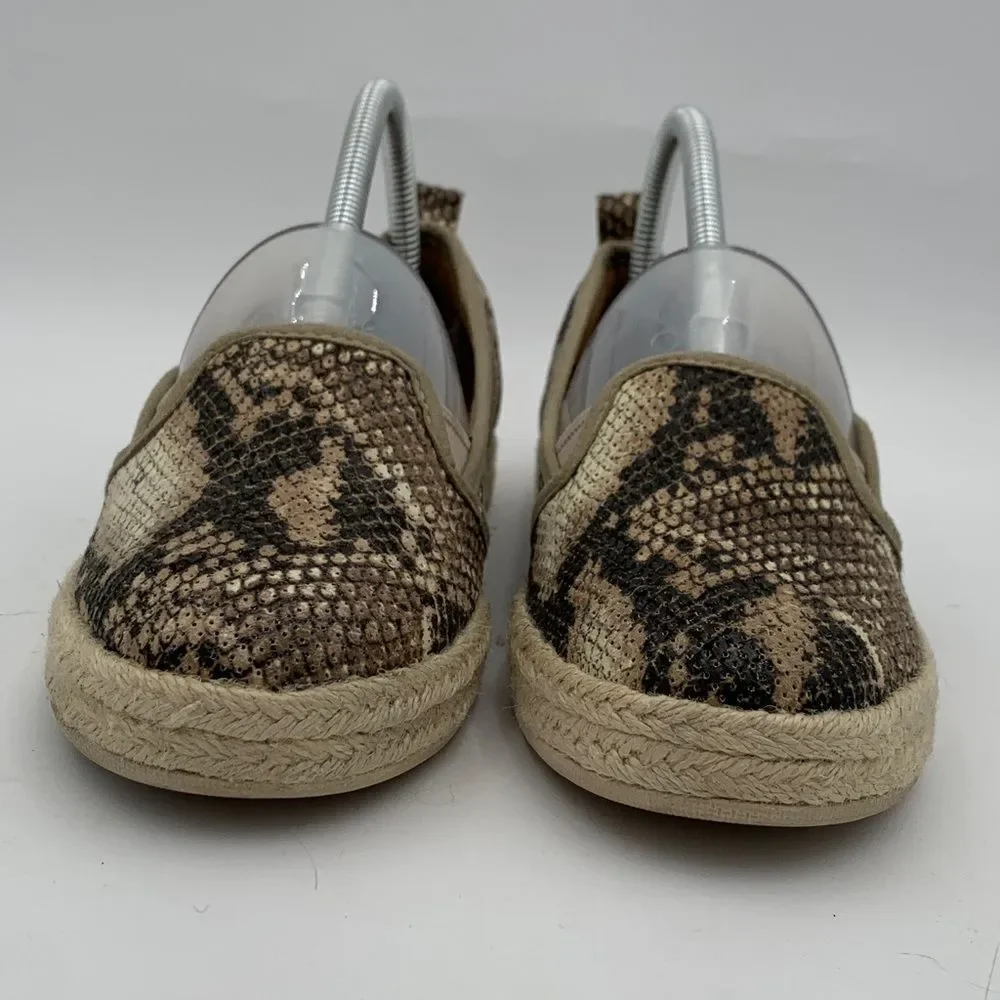 Clarks Snakeskin Espadrille Flats Size 8 Slip On Comfort Neutral Python Print